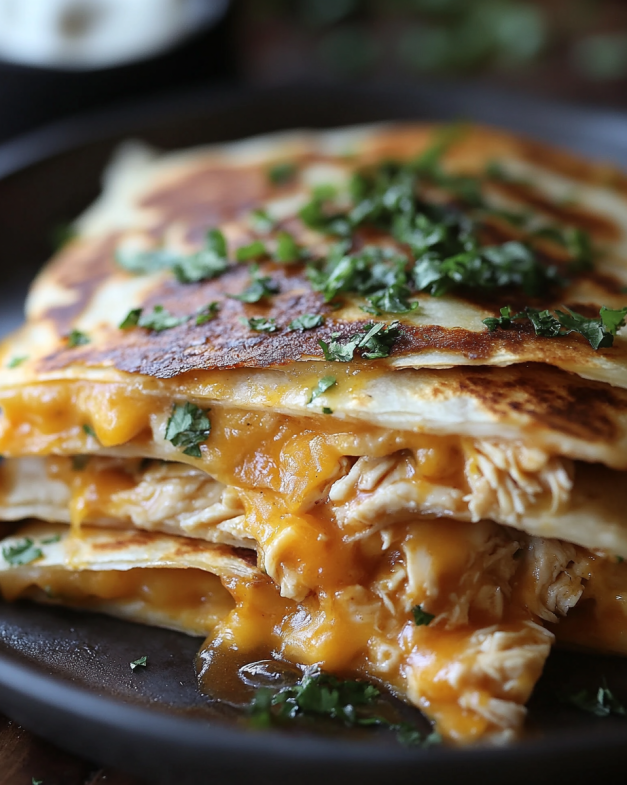 Cheesy Chicken Quesadillas with Creamy Chipotle BBQ Sauce: A Flavorful Twist on a Classic Dish