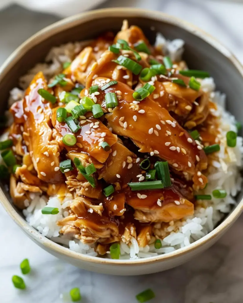 Slow Cooker Honey Garlic Chicken Delight: A Simple and Flavorful Meal for Any Day